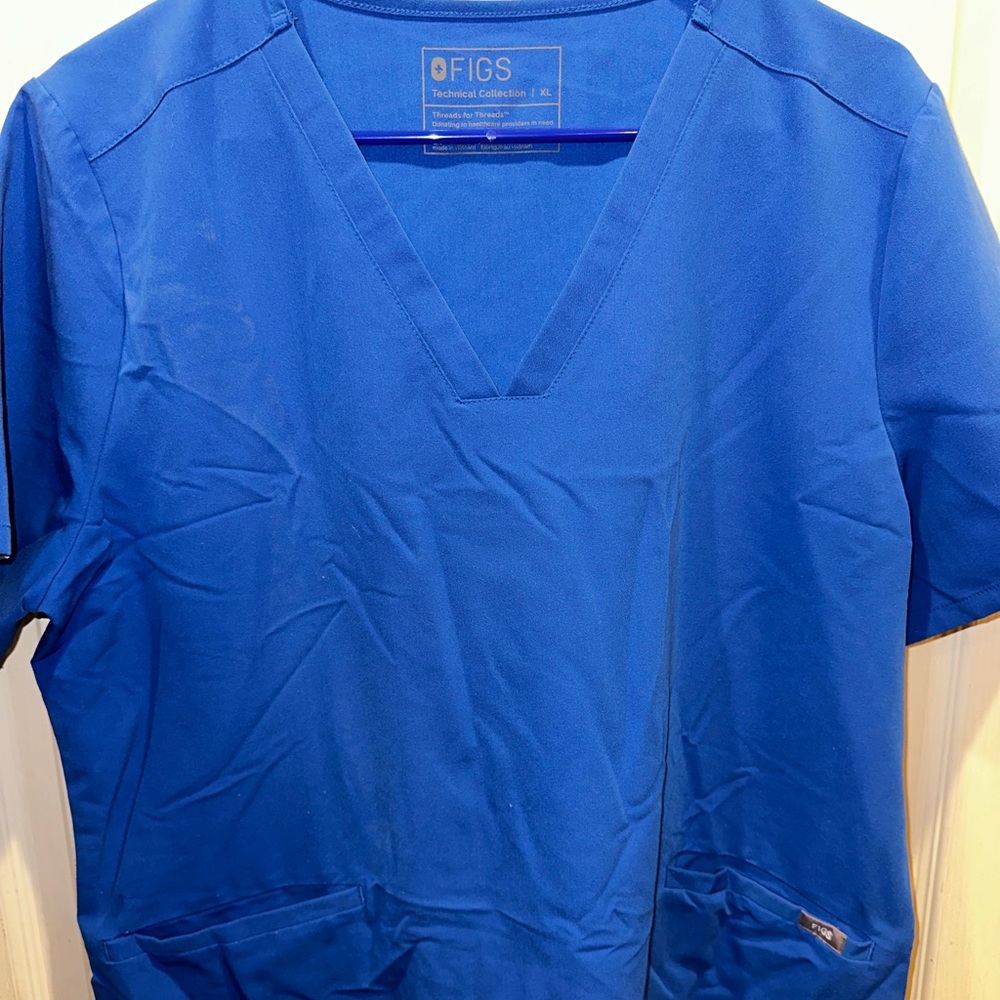 Figs Blue XL Scrub Top